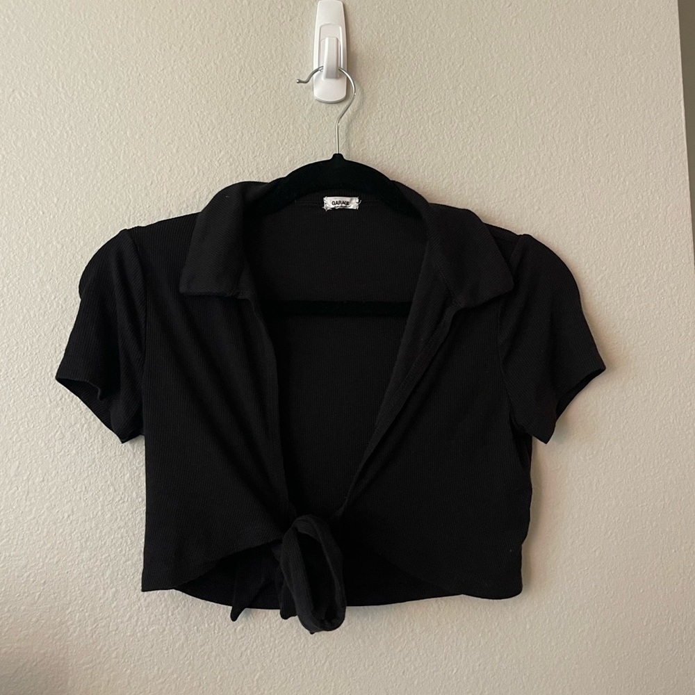 Garage collared tie crop top